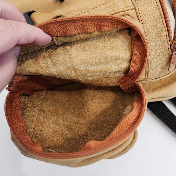 UNKNOWN Tan Supple Leather Adjustable Sling Shoulder Bag Western Womens FLAWED - Picture 9 of 12